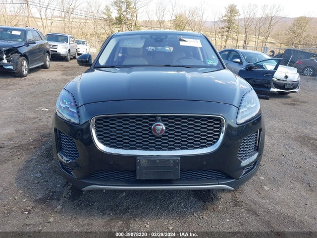 Jaguar E-pace R-dynamic S/s 2018 SADFJ2FX0J1Z27054 Image 11
