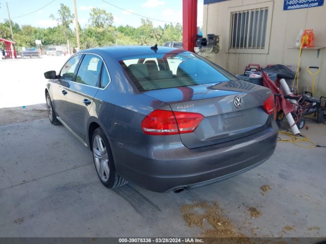 1VWBN7A36EC077583 Volkswagen Passat 2.0l Tdi Se
