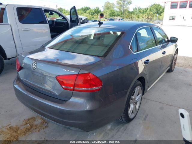 1VWBN7A36EC077583 Volkswagen Passat 2.0l Tdi Se
