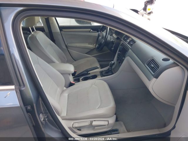 1VWBN7A36EC077583 Volkswagen Passat 2.0l Tdi Se