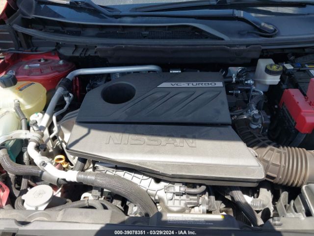 JN8BT3DC9NW121060 Nissan Rogue Platinum Fwd