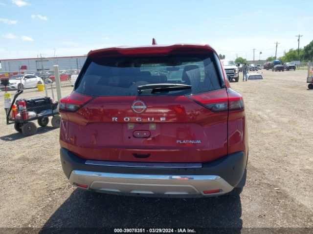 JN8BT3DC9NW121060 Nissan Rogue Platinum Fwd
