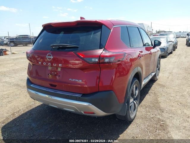 JN8BT3DC9NW121060 Nissan Rogue Platinum Fwd
