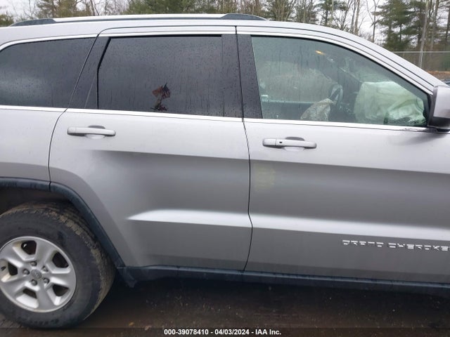 1C4RJFAG1FC812532 Jeep Grand Cherokee Laredo