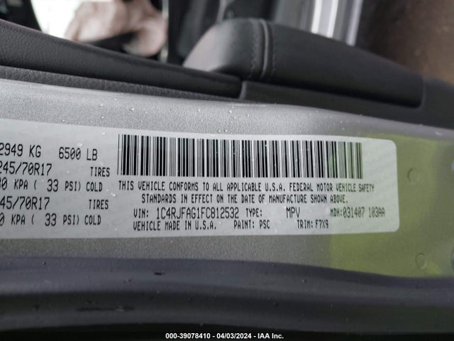 1C4RJFAG1FC812532 Jeep Grand Cherokee Laredo