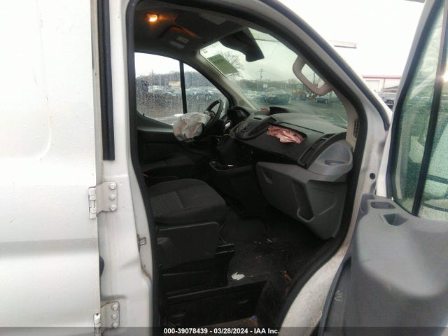 Ford Transit-250 2018 1FTYR2ZM3JKB53990 Image 5