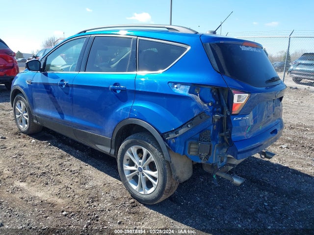 Ford ESCAPE SE 2017 1FMCU0GD8HUC23848 Image 3