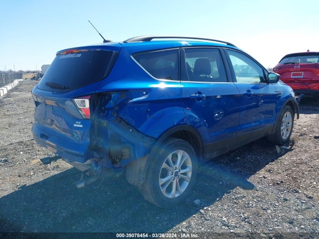 Ford ESCAPE SE 2017 1FMCU0GD8HUC23848 Image 4