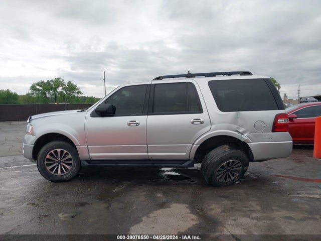 Ford Expedition Xlt 2017 1FMJU1JTXHEA47568 Image 15