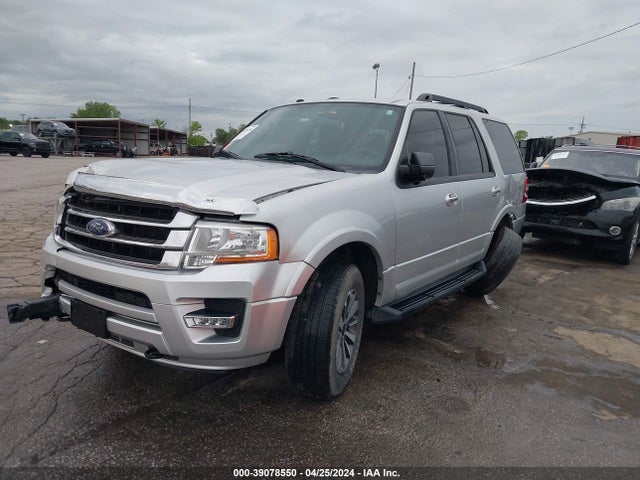 Ford Expedition Xlt 2017 1FMJU1JTXHEA47568 Image 2