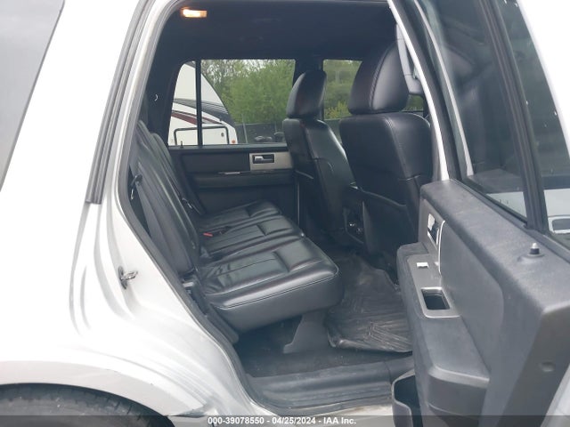 Ford Expedition Xlt 2017 1FMJU1JTXHEA47568 Image 8