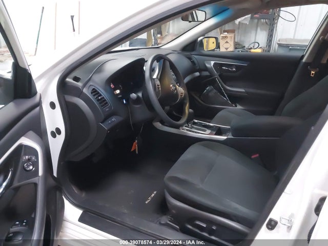 Nissan Altima 2.5 S 2014 1N4AL3AP7EN223578 Image 5
