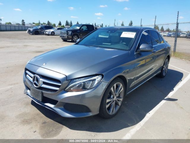55SWF4JB6HU200540 Mercedes-Benz C 300 Luxury/sport