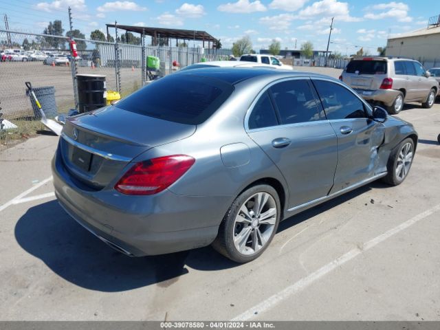 55SWF4JB6HU200540 Mercedes-Benz C 300 Luxury/sport