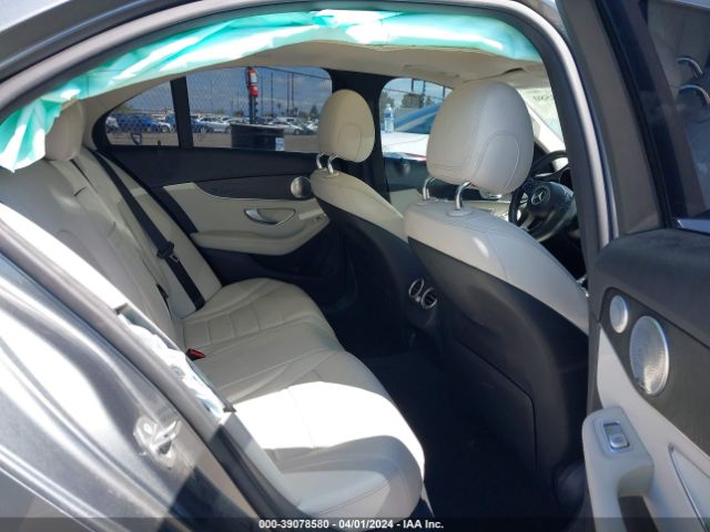55SWF4JB6HU200540 Mercedes-Benz C 300 Luxury/sport