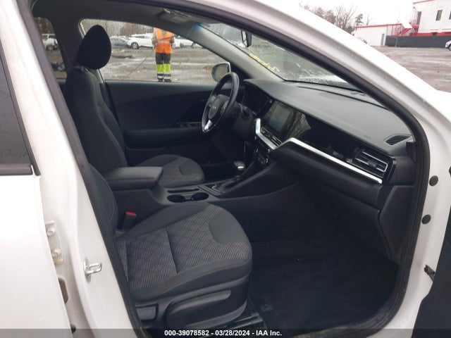 KIA Niro Lxs 2022 KNDCB3LC9N5542237 Image 5