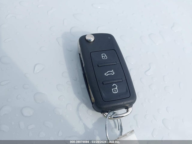 Volkswagen Jetta 2.0l S 2014 3VW2K7AJ2EM292125 Image 11