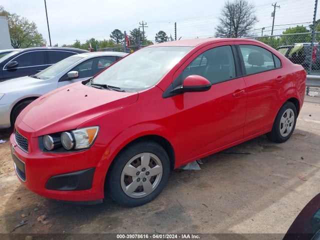 Chevrolet Sonic Ls Auto 2015 1G1JA5SH8F4114517 Image 2