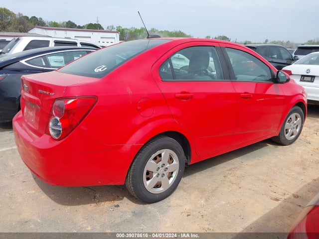Chevrolet Sonic Ls Auto 2015 1G1JA5SH8F4114517 Image 4