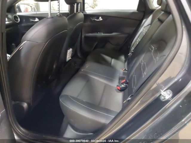 3KPF54AD4PE617956 KIA Forte Gt-line