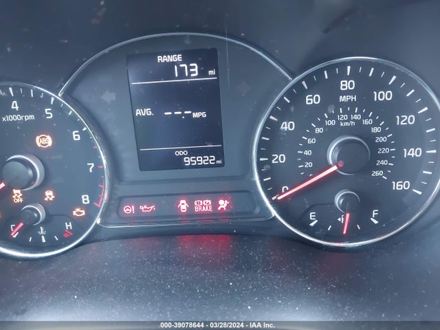 KIA FORTE LX 2017 3KPFK4A7XHE136131 Image 7