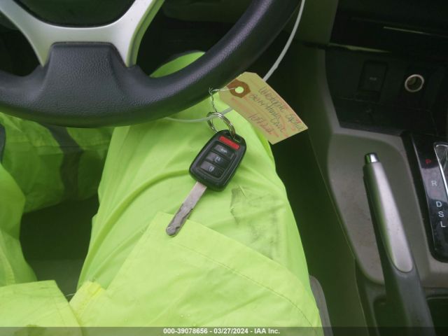 19XFB2F55EE030774 Honda Civic Lx