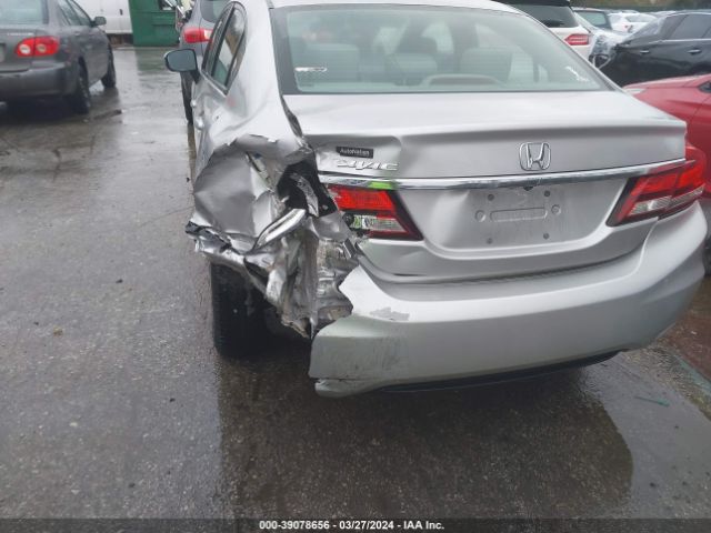 19XFB2F55EE030774 Honda Civic Lx