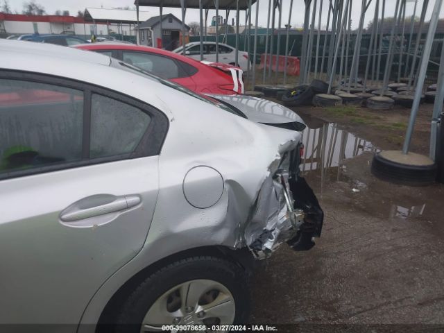 19XFB2F55EE030774 Honda Civic Lx