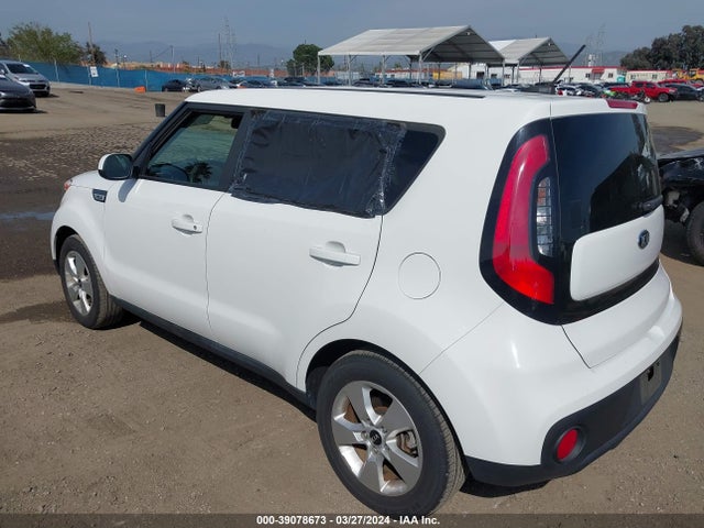 KIA g 2018 KNDJN2A21J7546218 Image 19