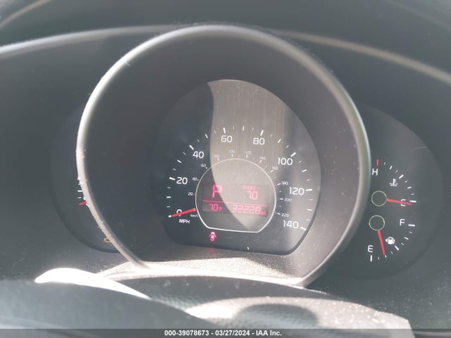 KIA g 2018 KNDJN2A21J7546218 Image 23
