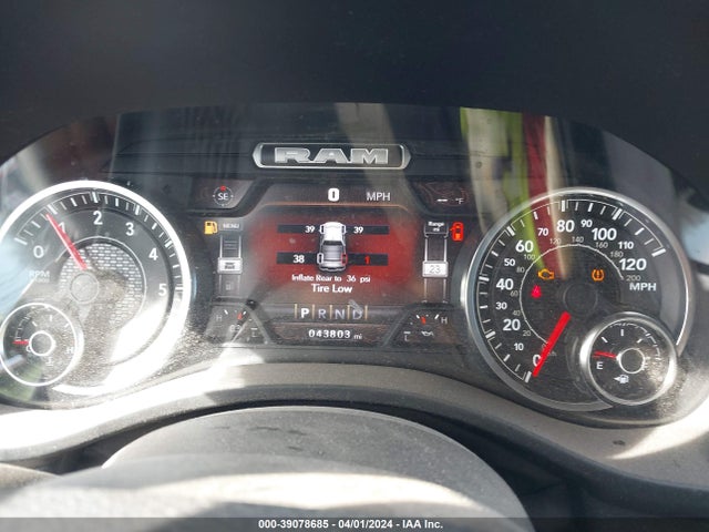 1C6RREFT9NN355827 RAM 1500 Big Horn  4x2 5'7 Box