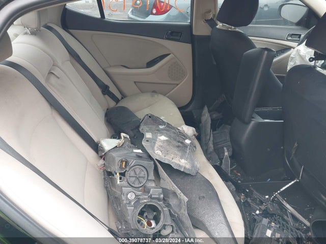 KIA Optima Lx 2014 5XXGM4A77EG316748 Image 8