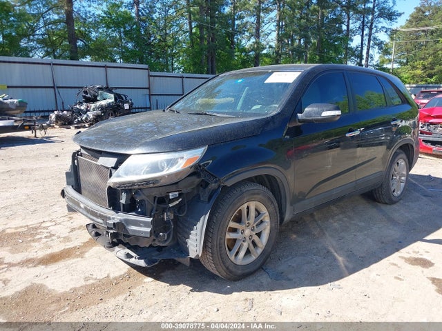 KIA SORENTO LX 2015 5XYKT3A68FG603656 Image 2