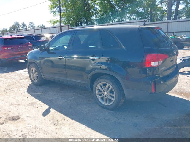 KIA SORENTO LX 2015 5XYKT3A68FG603656 Image 3