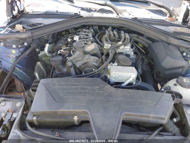 BMW 320i 2018 WBA8E1G55JNU91369 Image 10