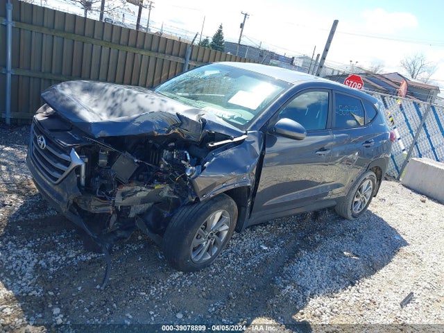 Hyundai TUCSON SE 2018 KM8J23A46JU789004 Image 2