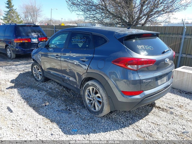 Hyundai TUCSON SE 2018 KM8J23A46JU789004 Image 3