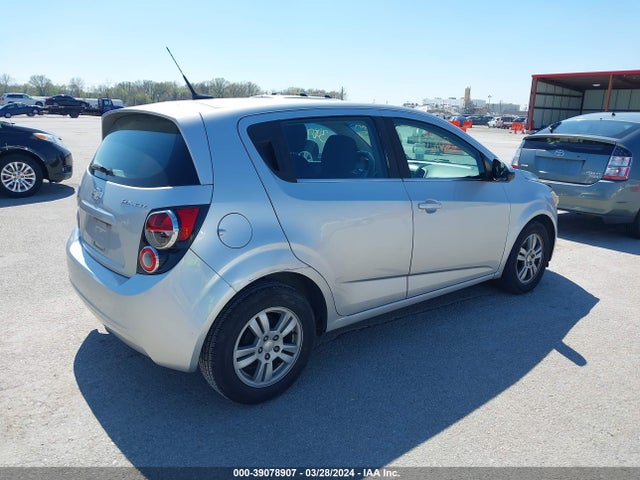 Chevrolet Sonic Lt Auto 2014 1G1JC6SH9E4116839 Image 4