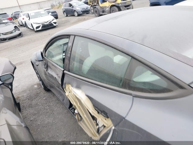 Tesla Model 3 Rear-wheel Drive 2023 5YJ3E1EA6PF572613 Image 15