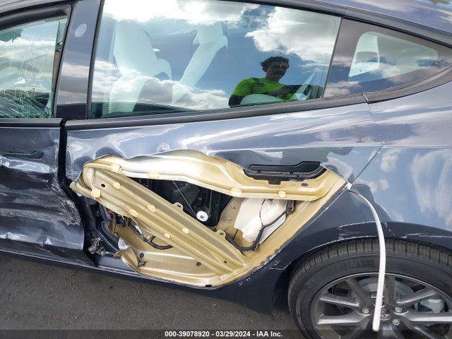 Tesla Model 3 Rear-wheel Drive 2023 5YJ3E1EA6PF572613 Image 12