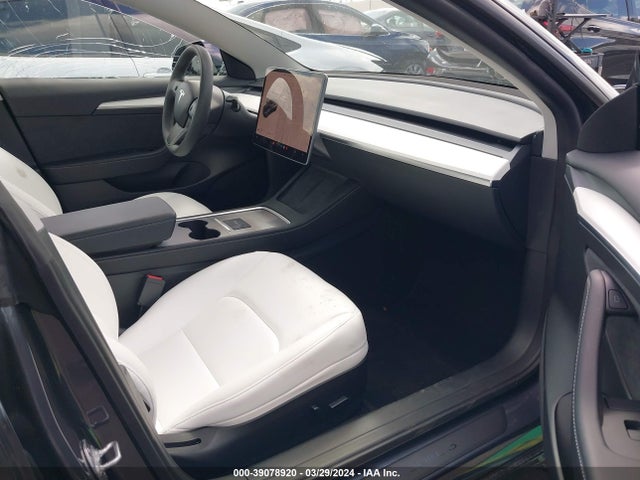 Tesla Model 3 Rear-wheel Drive 2023 5YJ3E1EA6PF572613 Image 5