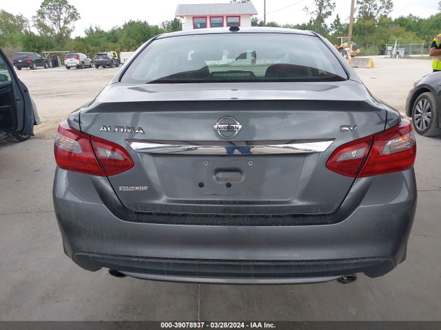 Nissan Altima 2.5 Sv 2018 1N4AL3AP7JC196887 Image 16