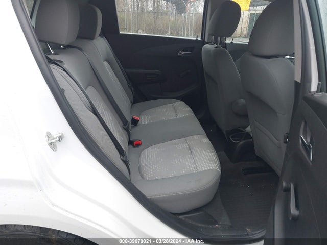 Chevrolet Sonic Ls Auto 2014 1G1JA6SH2E4168173 Image 8