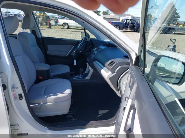 Subaru Forester 2.5i 2015 JF2SJABC9FH569007 Image 5