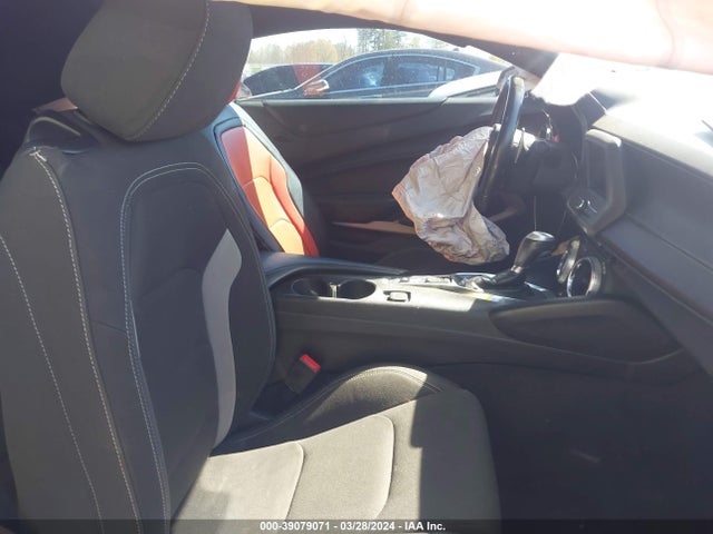 Chevrolet Camaro 1lt 2019 1G1FB1RS6K0109492 Image 5