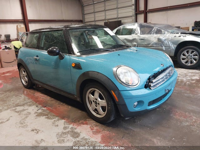 2009 MINI COOPER WMWMF33589TW78089 Photo 0
