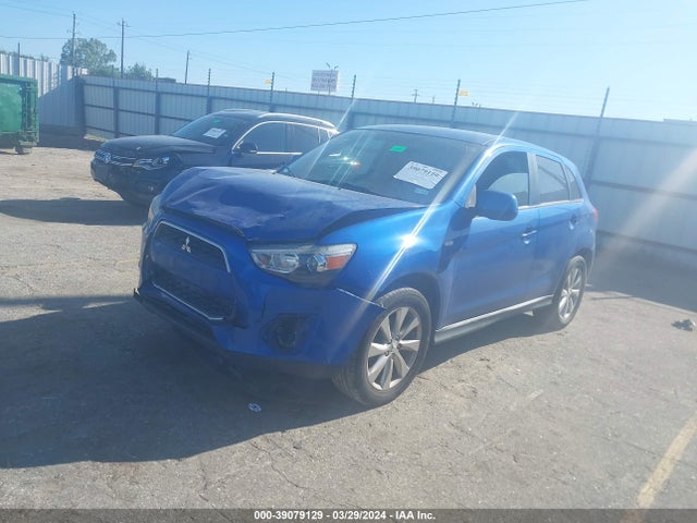 4A4AP3AU2FE058313 Mitsubishi Outlander Sport Es