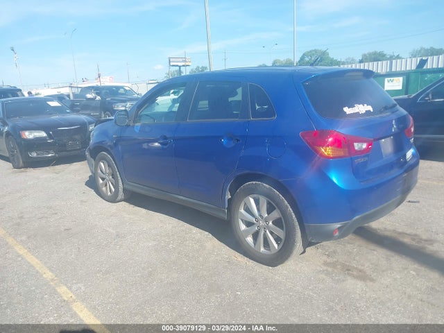4A4AP3AU2FE058313 Mitsubishi Outlander Sport Es
