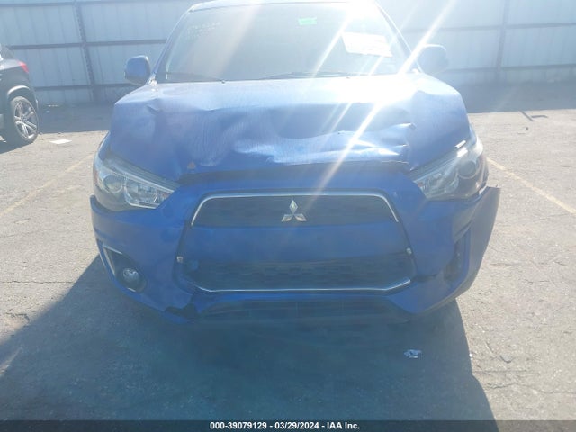 4A4AP3AU2FE058313 Mitsubishi Outlander Sport Es