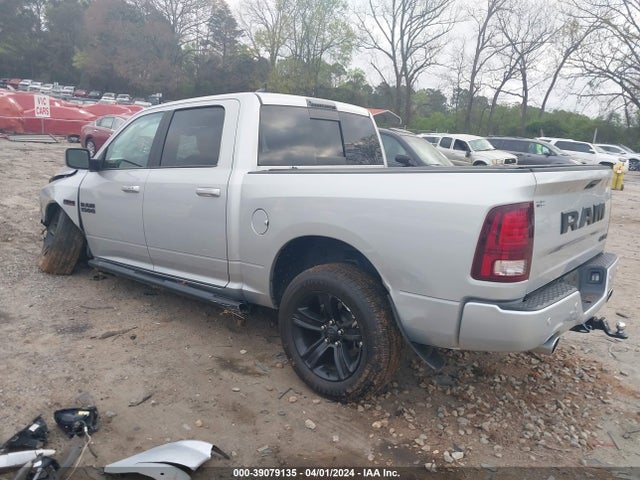 RAM 1500 Night  4x4 5'7 Box 2017 1C6RR7MT1HS666074 Image 3